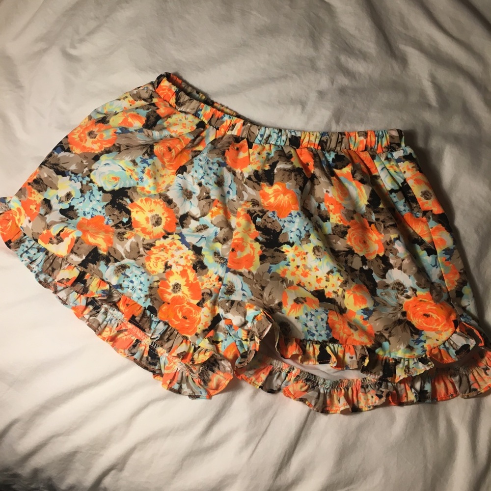 Caramella Ruffle Blooms Shorts